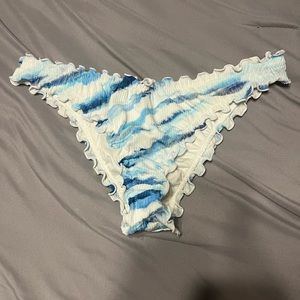 Shade Shore Ruffled Bikini Bottoms Size S